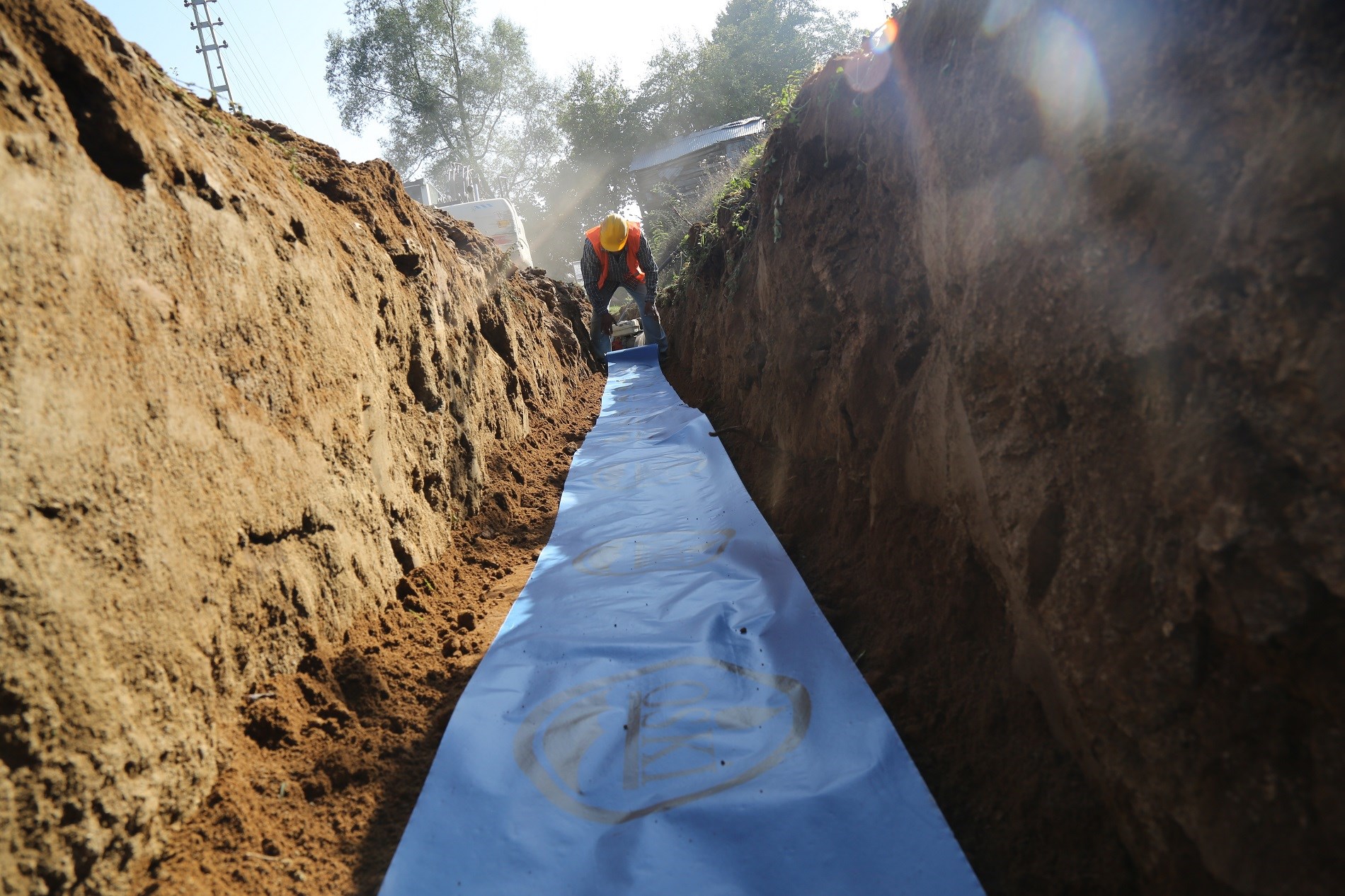 OSKİ SIKI ÇALIŞIYOR